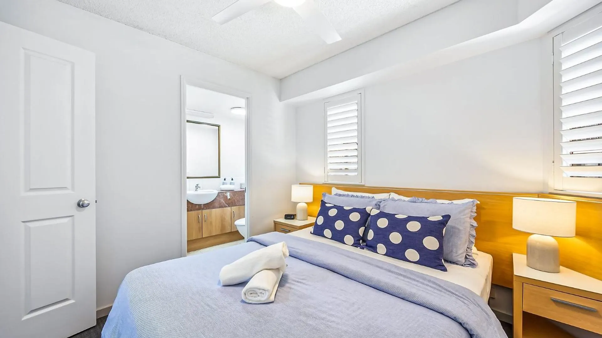 Ocean Front Mooloolaba Esplanade Apartment 2Br 0*,  Australia
