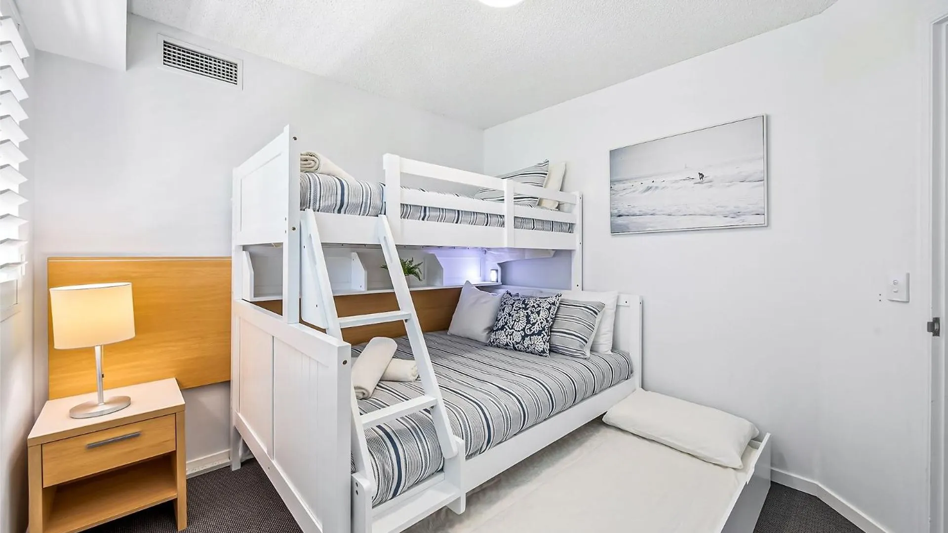 Ocean Front Mooloolaba Esplanade Apartment 2Br